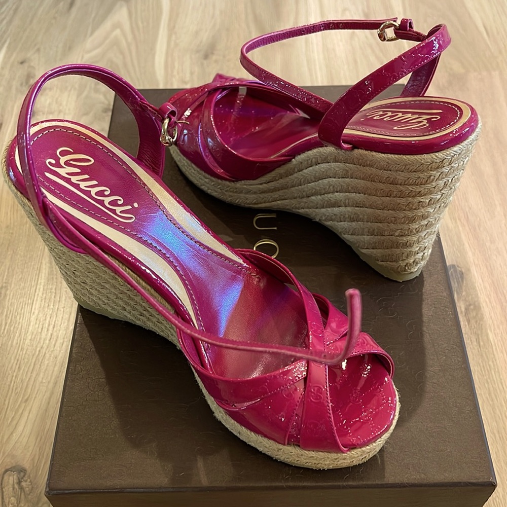 Brand new vintage Gucci espadrilles platform sandals sz 37 raspberry pink patent